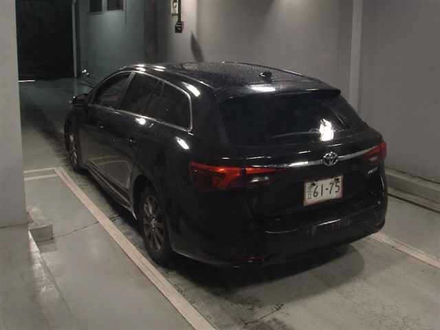 Toyota AVENSIS WAGON 2016 7716161-1