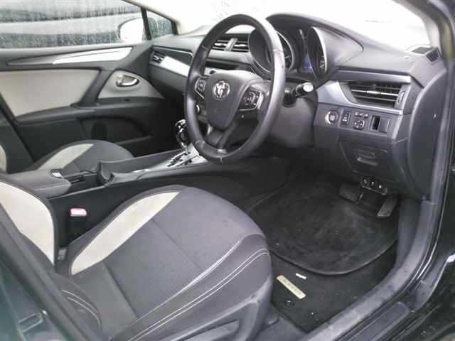 Toyota AVENSIS WAGON 2016 7716161-3