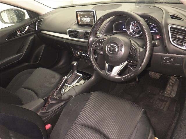 Mazda AXELA 2016 7696090-3