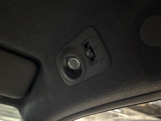 Toyota BB 2012 7716188-21