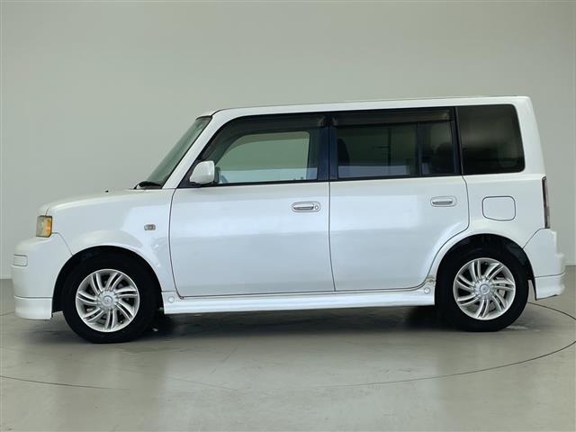 Toyota BB 2003 7716189-2