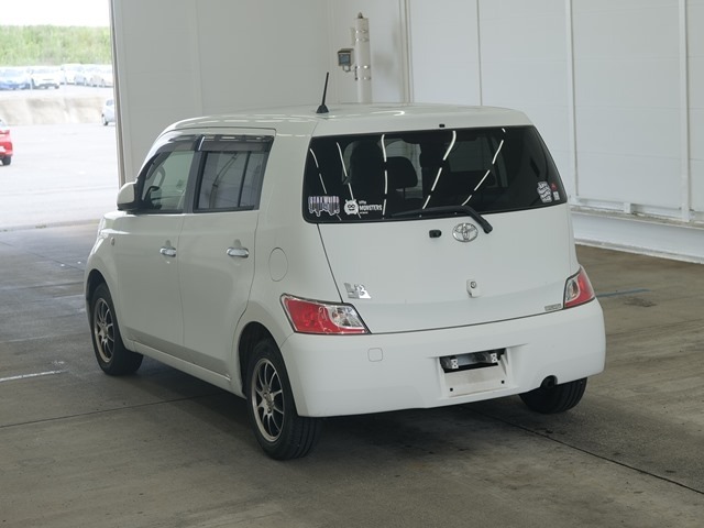 Toyota BB 2007 7716190-1