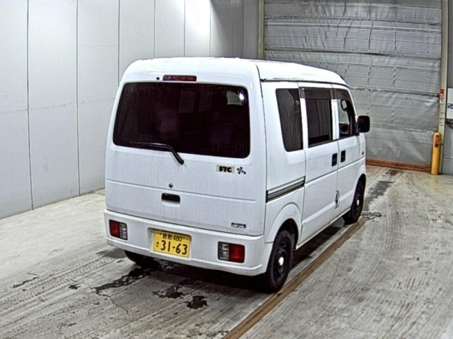 Suzuki EVERY 2010 7704233-5