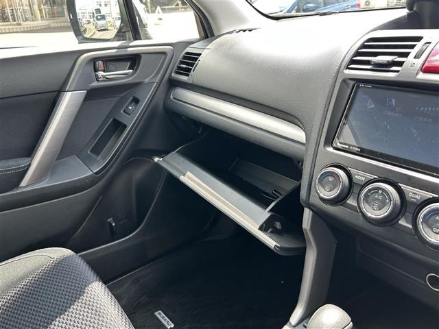 Subaru FORESTER 2014 7715985-5