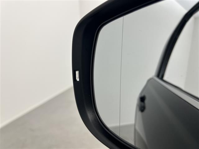 Subaru FORESTER 2023 7716002-21