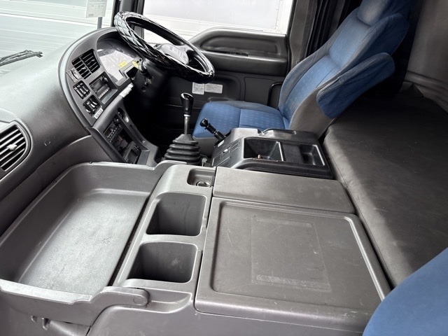 Isuzu GIGA 2015 7714718-5
