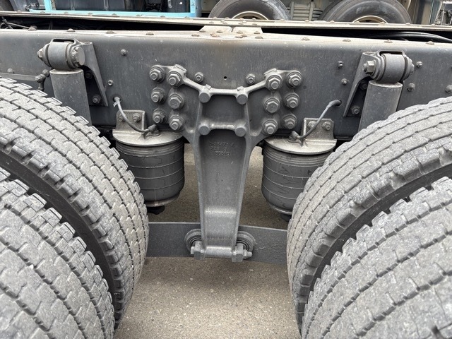 Isuzu GIGA 2015 7714718-8