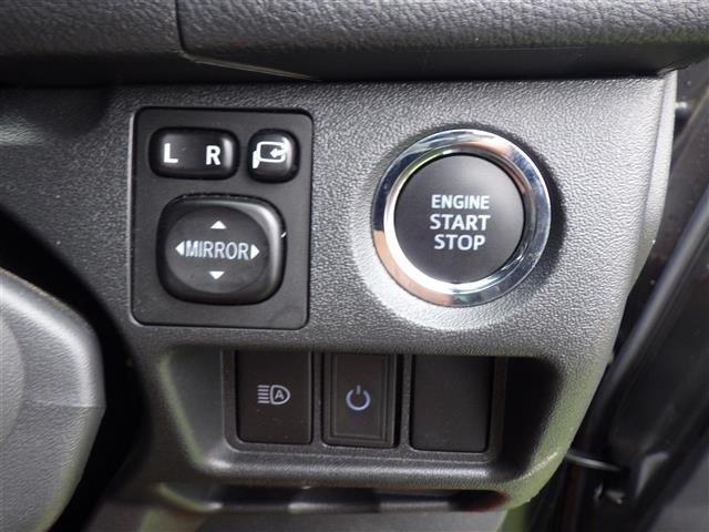 Toyota HIACE VAN 2023 7715701-11