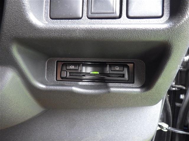 Toyota HIACE VAN 2023 7715701-12