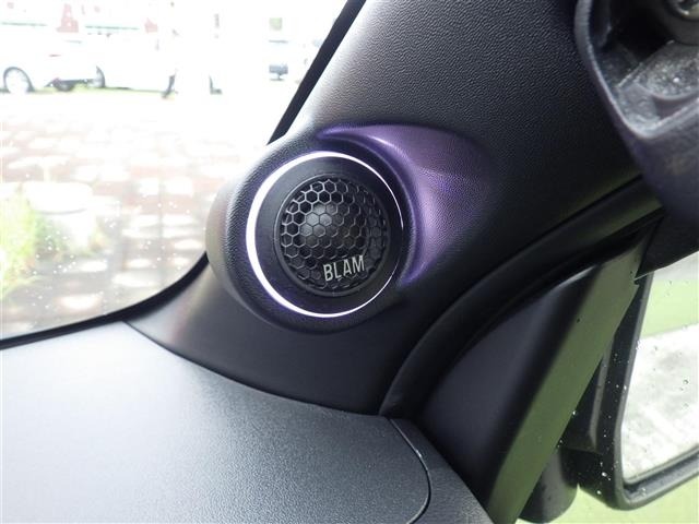 Toyota HIACE VAN 2023 7715701-2