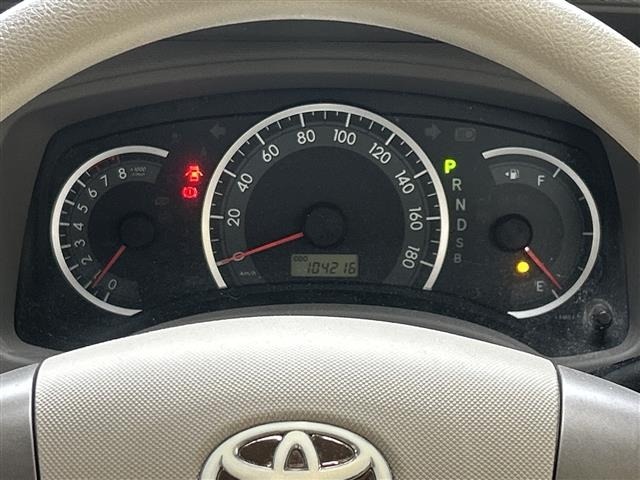 Toyota ISIS 2012 7716047-12