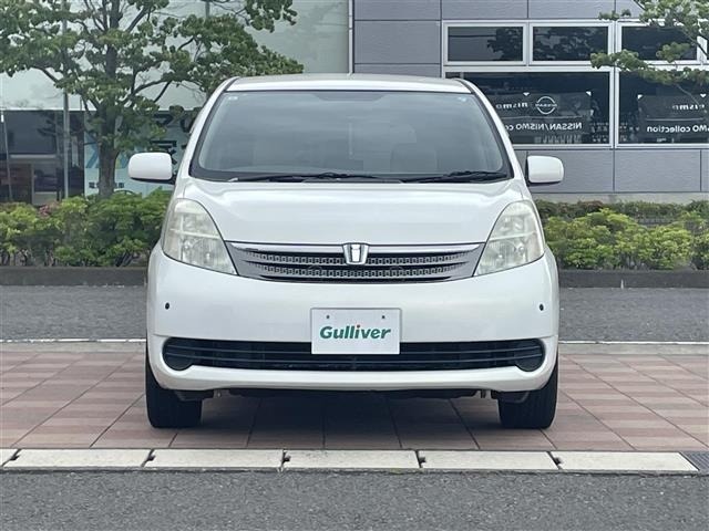 Toyota ISIS 2007 7716048-2