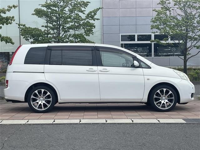 Toyota ISIS 2007 7716048-4