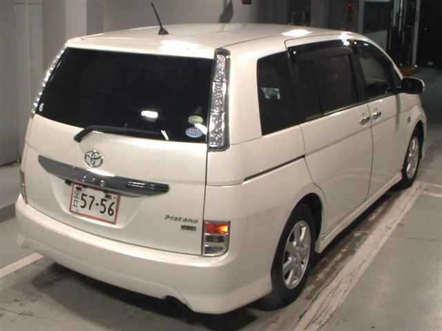 Toyota ISIS 2012 7716081-5