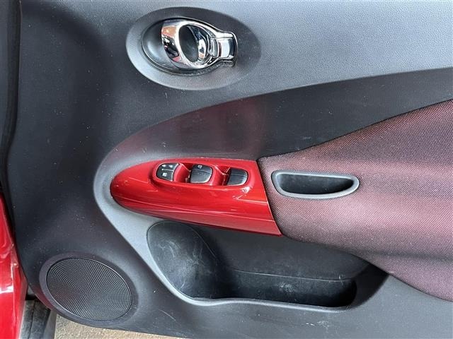 Nissan JUKE 2013 7716183-4