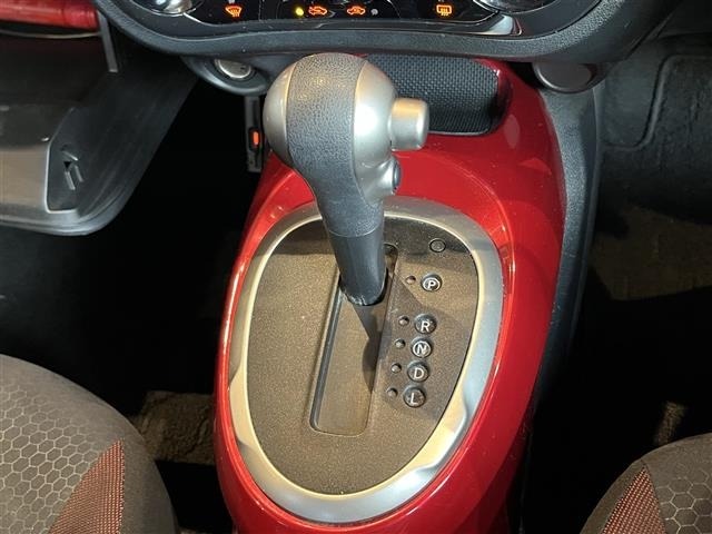 Nissan JUKE 2013 7716183-8