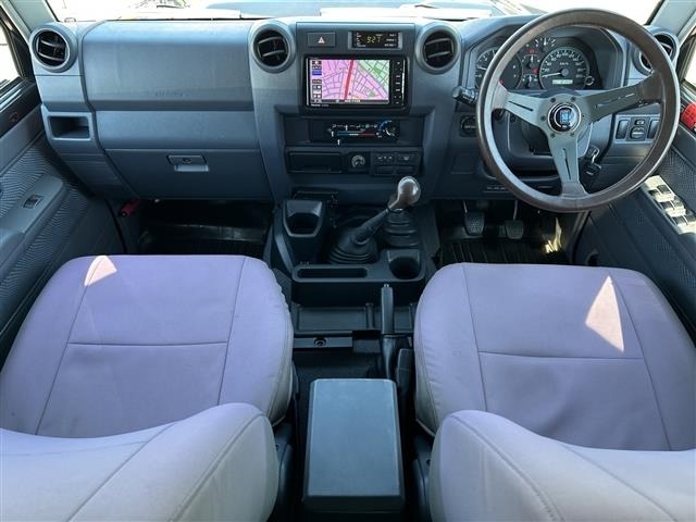 Toyota LAND CRUISER 2015 7716177-15
