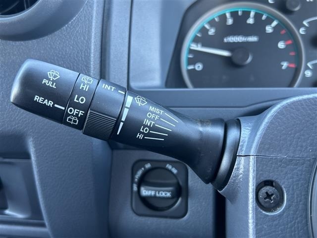 Toyota LAND CRUISER 2015 7716177-20