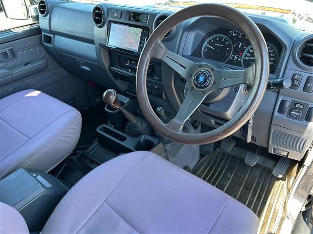 Toyota LAND CRUISER 2015 7716177-4