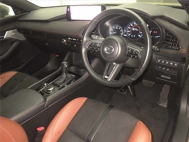 Mazda MAZDA3 2023 7695806-3