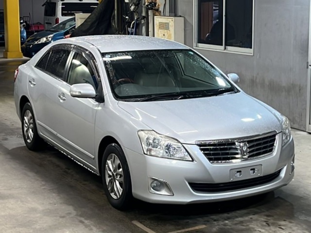 Toyota PREMIO 2011 7716195-4