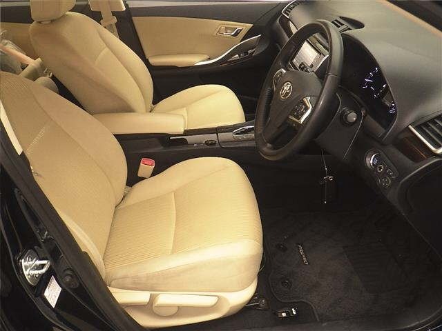 Toyota PREMIO 2020 7716196-5