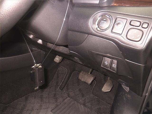 Toyota PREMIO 2020 7716196-8