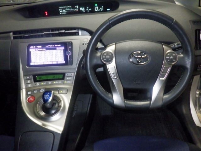 Toyota PRIUS PHV 2013 7702033-4