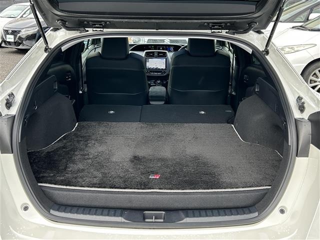 Toyota PRIUS PHV 2020 7702279-12