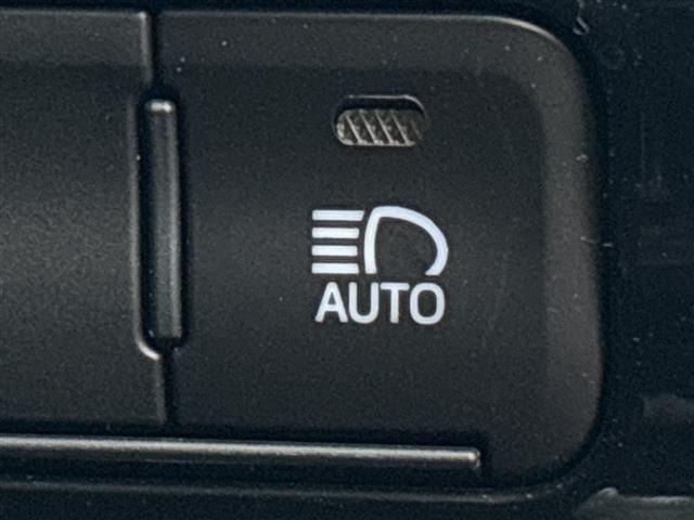 Toyota PRIUS PHV 2020 7702280-1