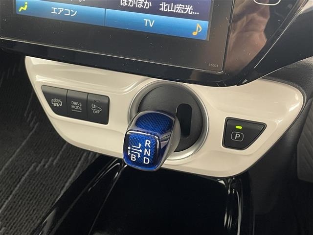 Toyota PRIUS PHV 2017 7702284-12
