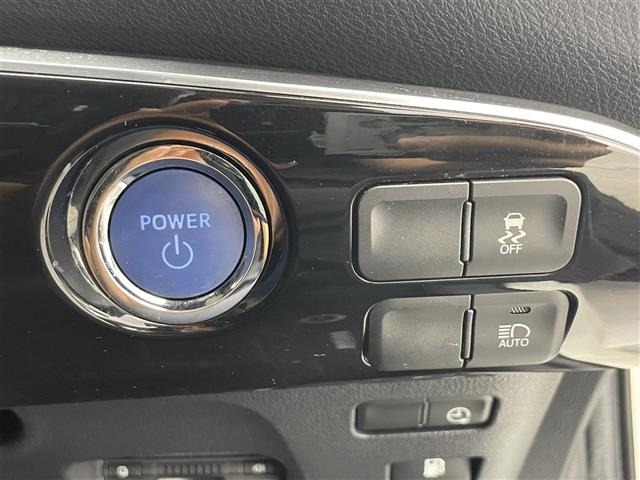 Toyota PRIUS PHV 2017 7702284-22