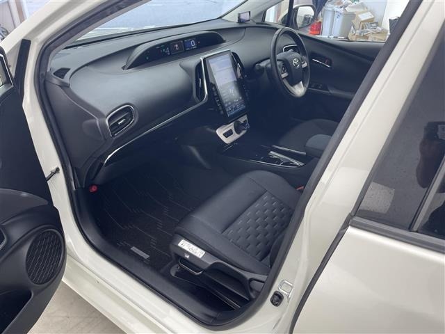 Toyota PRIUS PHV 2017 7702284-6