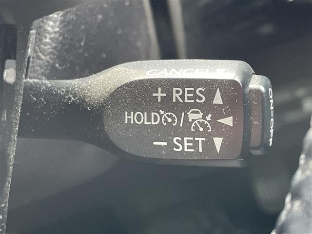 Toyota PRIUS PHV 2019 7702299-2