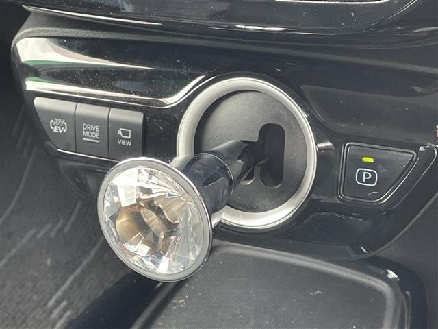 Toyota PRIUS PHV 2019 7702299-5