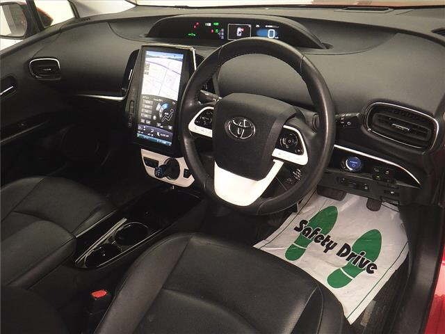 Toyota PRIUS PHV 2017 7702316-3