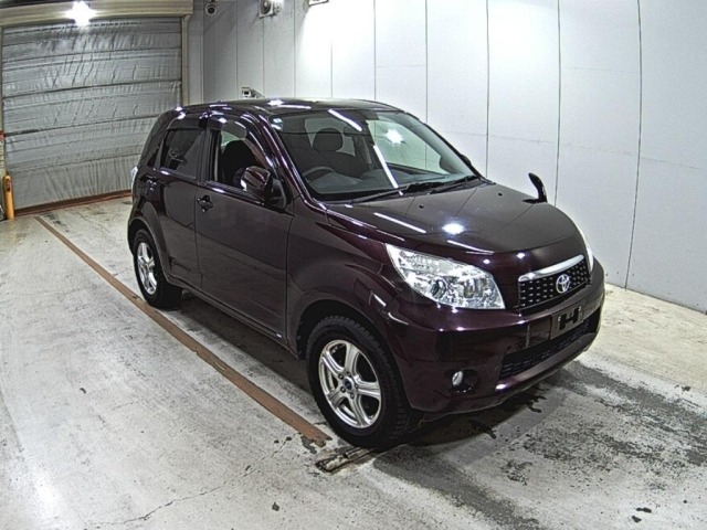 Toyota RUSH 2014 7704834-0