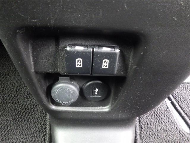 Suzuki SPACIA 2022 7707562-11