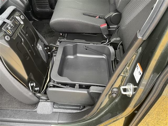 Suzuki SPACIA 2022 7707665-11