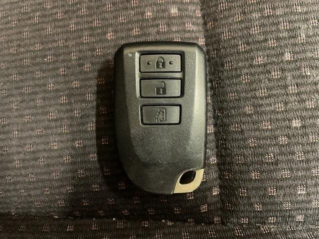 Toyota SPADE 2013 7703239-18