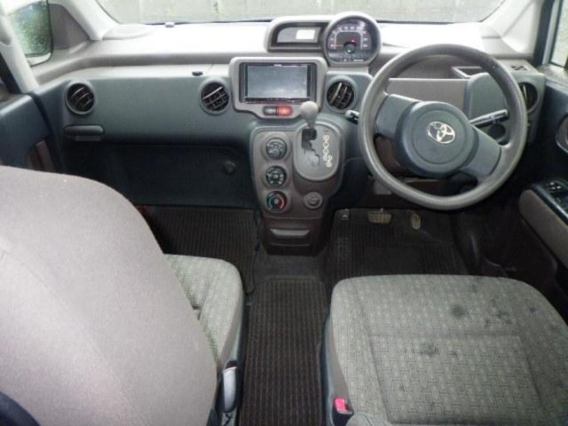 Toyota SPADE 2013 7703321-3