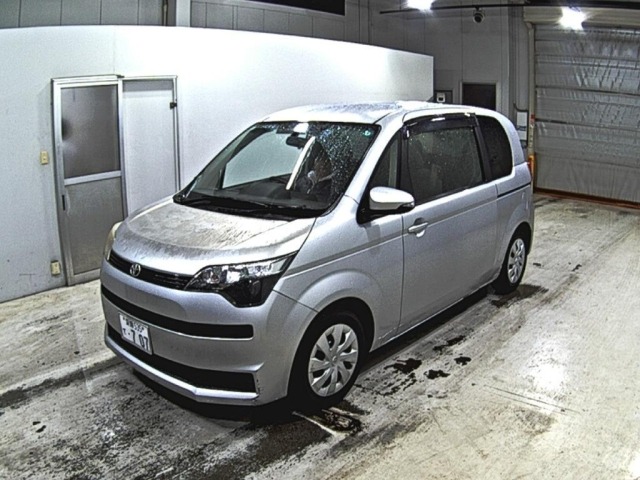 Toyota SPADE 2013 7703321-4