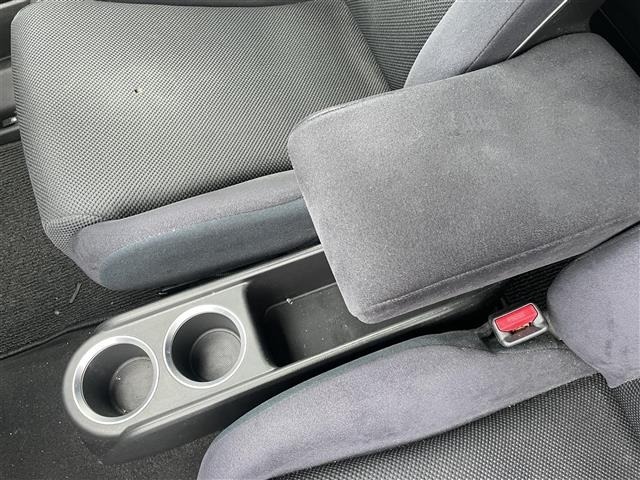 Honda STREAM 2007 7708910-11