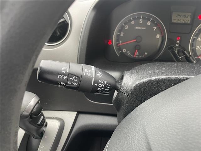 Honda STREAM 2007 7708910-3