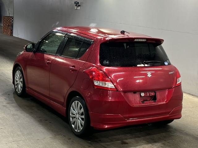 Suzuki SWIFT 2013 7706137-1