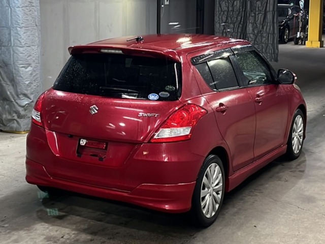 Suzuki SWIFT 2013 7706137-5