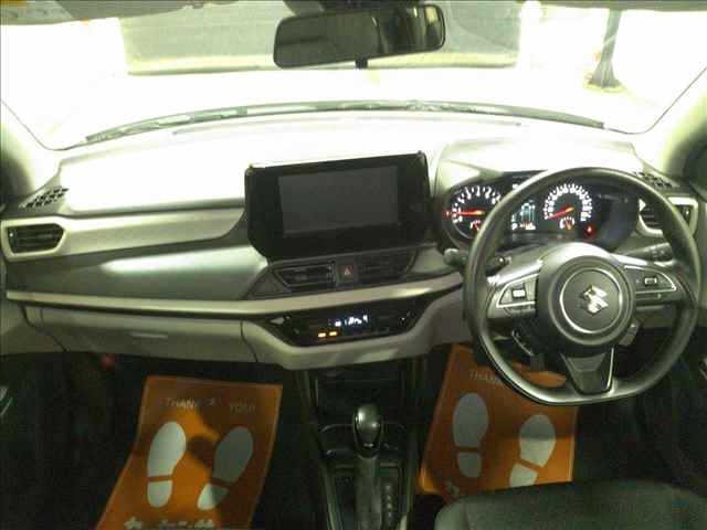 Suzuki SWIFT 2024 7706180-5