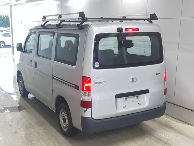 Toyota TOWNACE VAN 2011 7715335-1