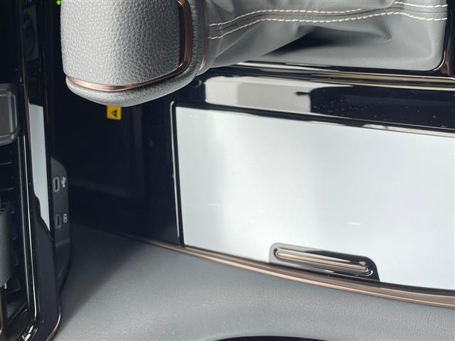 Toyota ALPHARD 2025 7716359-12