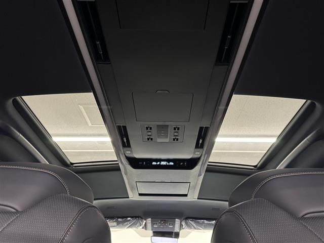 Toyota ALPHARD 2025 7716482-27